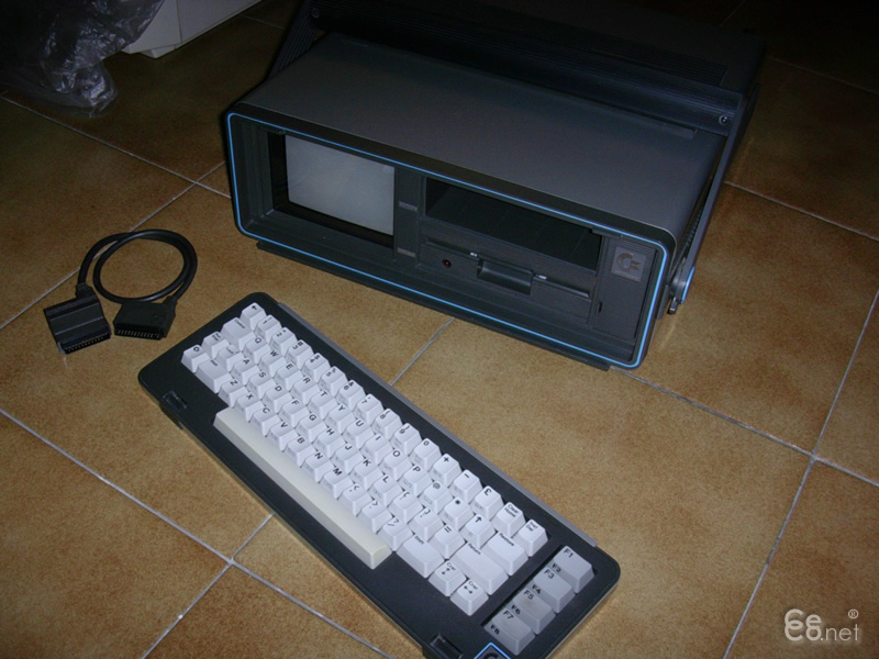 Commodore SX-64