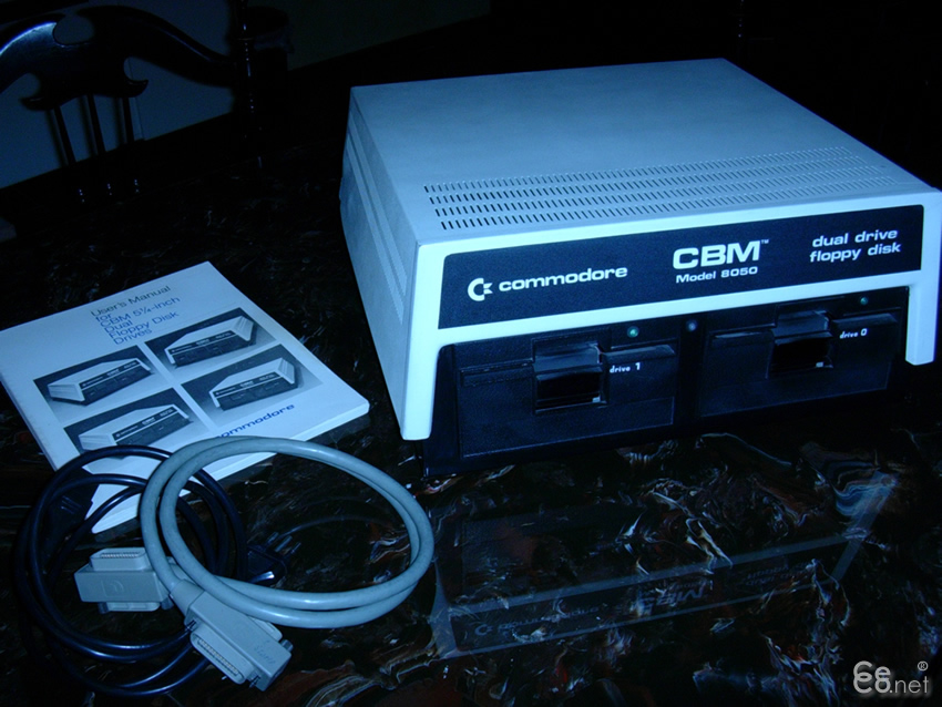 Commodore dual floppy 8050